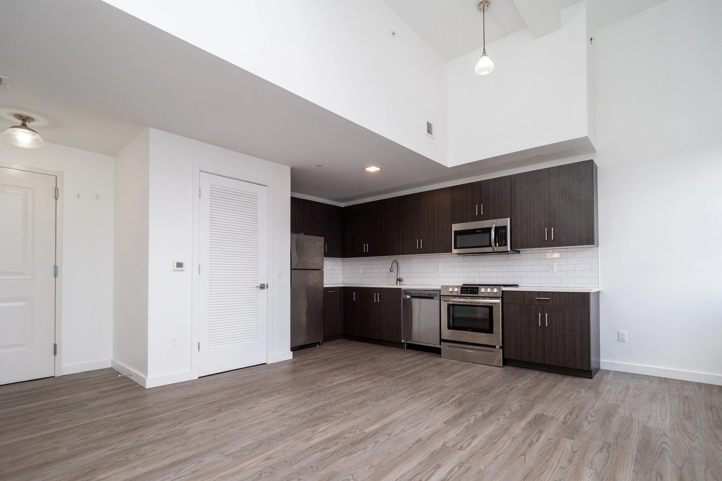 BSG_The Roxy_Unit 305-5.jpg