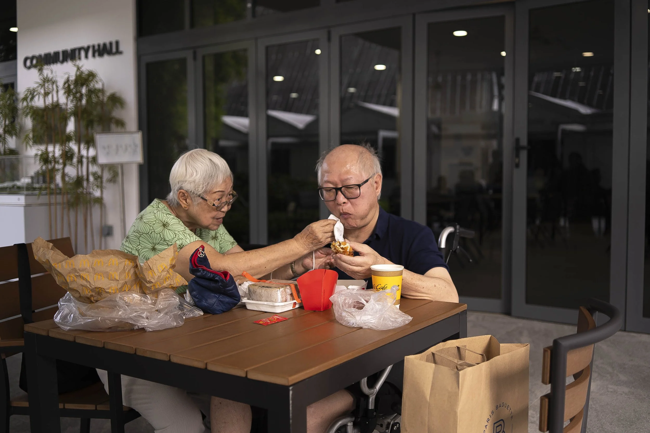 auntie chan son-3.jpg