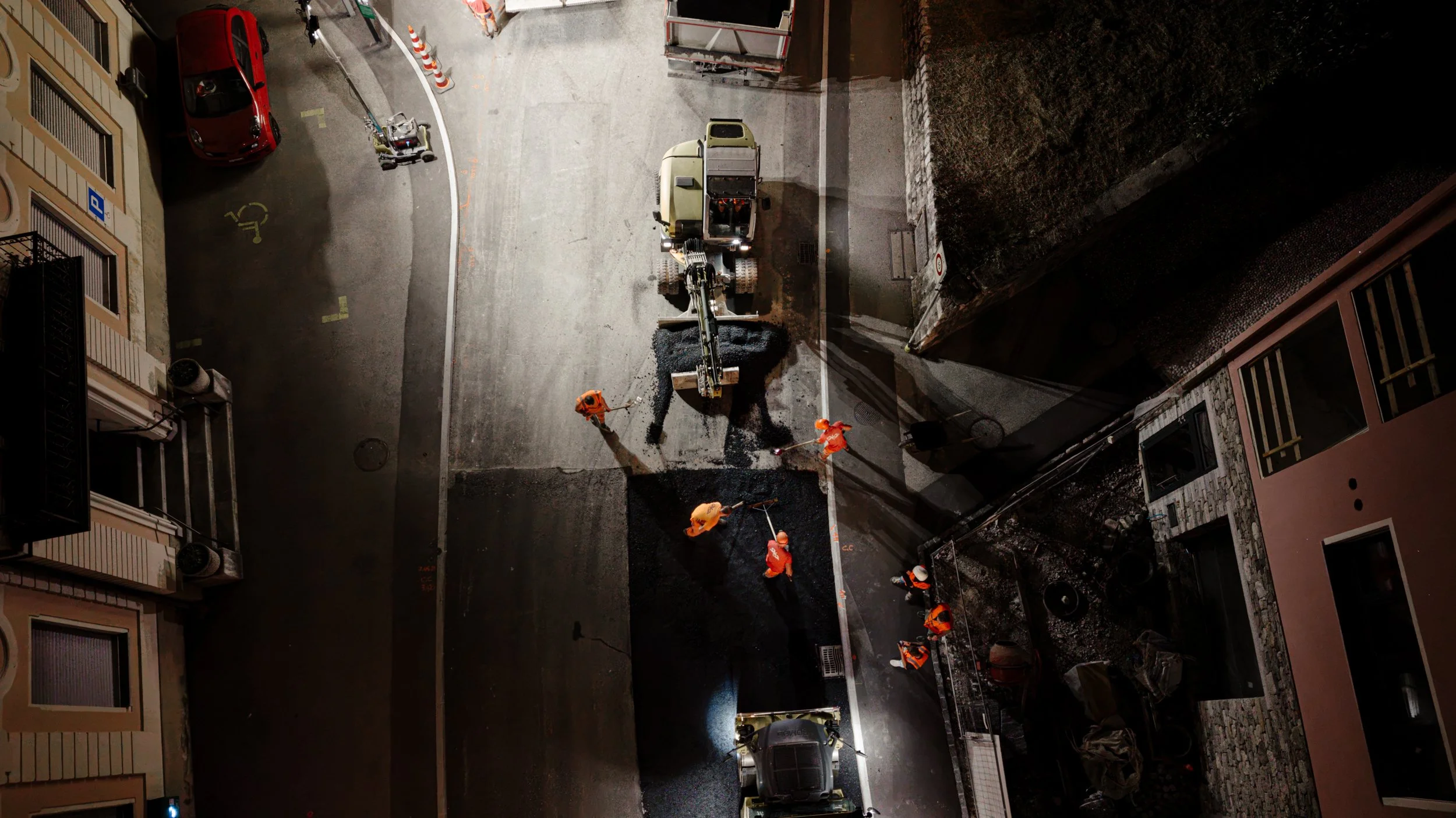 Fermate bus e interventi di miglioria su Via San Gottardo