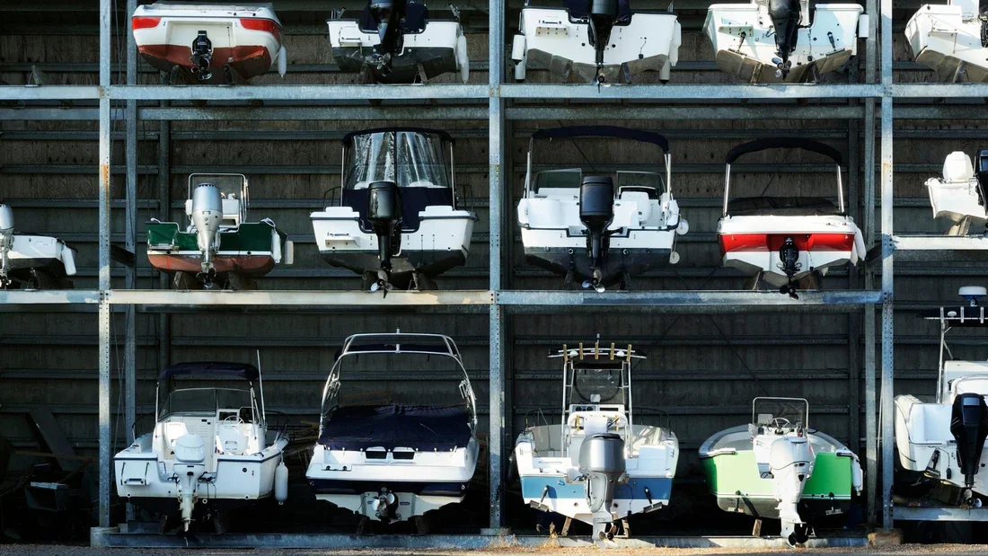 What Does Boat Storage Cost in Vero Beach? Comparing Marina, Dry Stack, and Trailer Storage