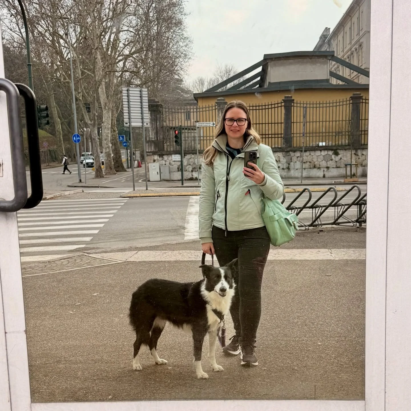 A random collection of shots from our day in Verona! 

#veronaitaly #exploreitaly #agirlandherdog #solofemaletraveler #exploreeurope