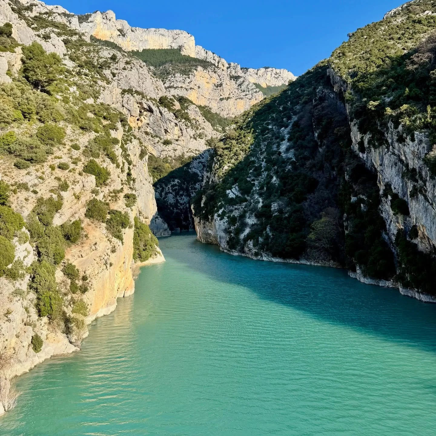 Verdon Gorge is somewhere I&rsquo;ve had pinned on my map for a long time, so I took the opportunity to stop on my way north, finding a great little (although very sloped) parking area for the night. 

Being March it was quiet and the water as milky 