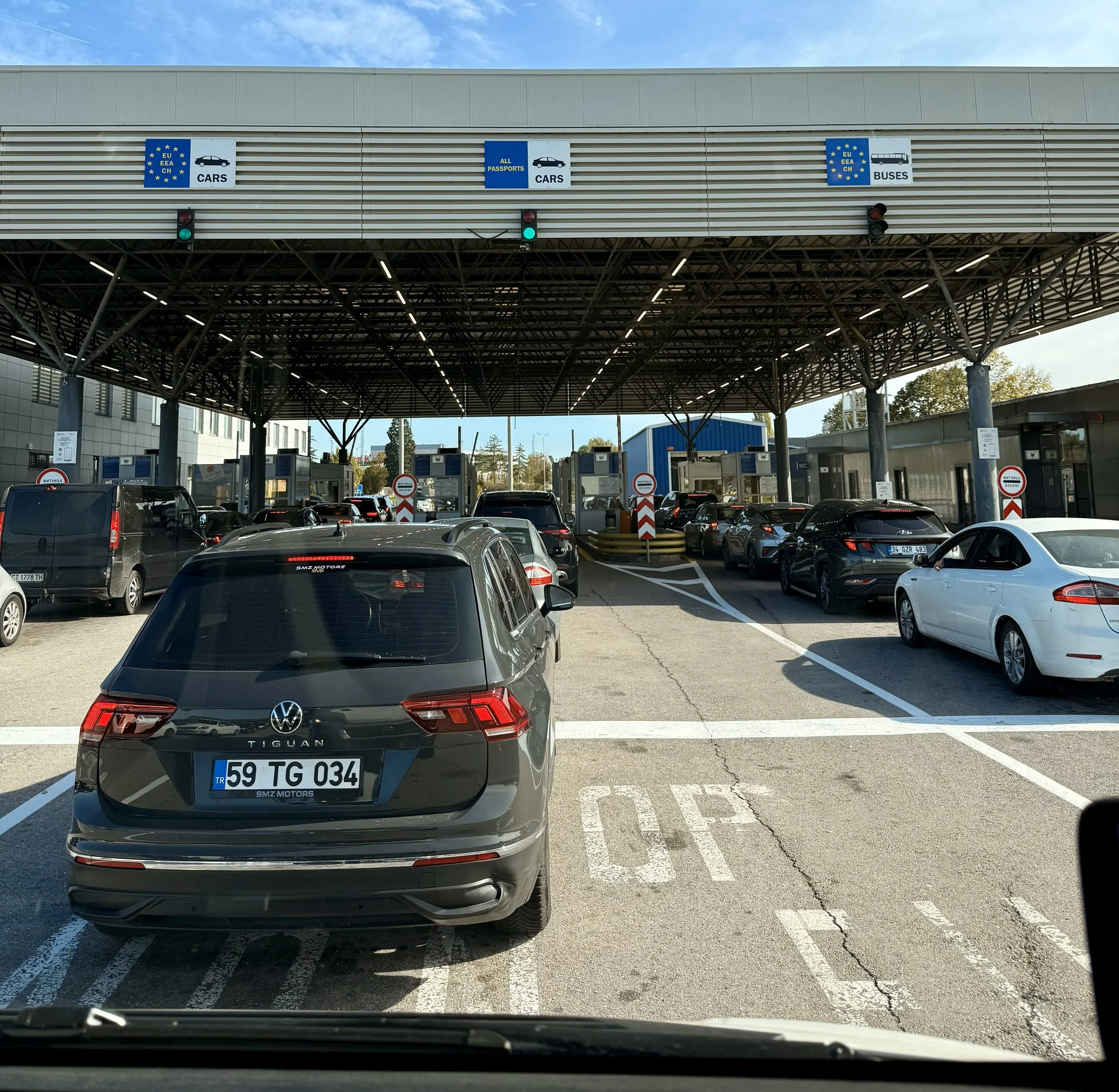 Bulgarian passport control
