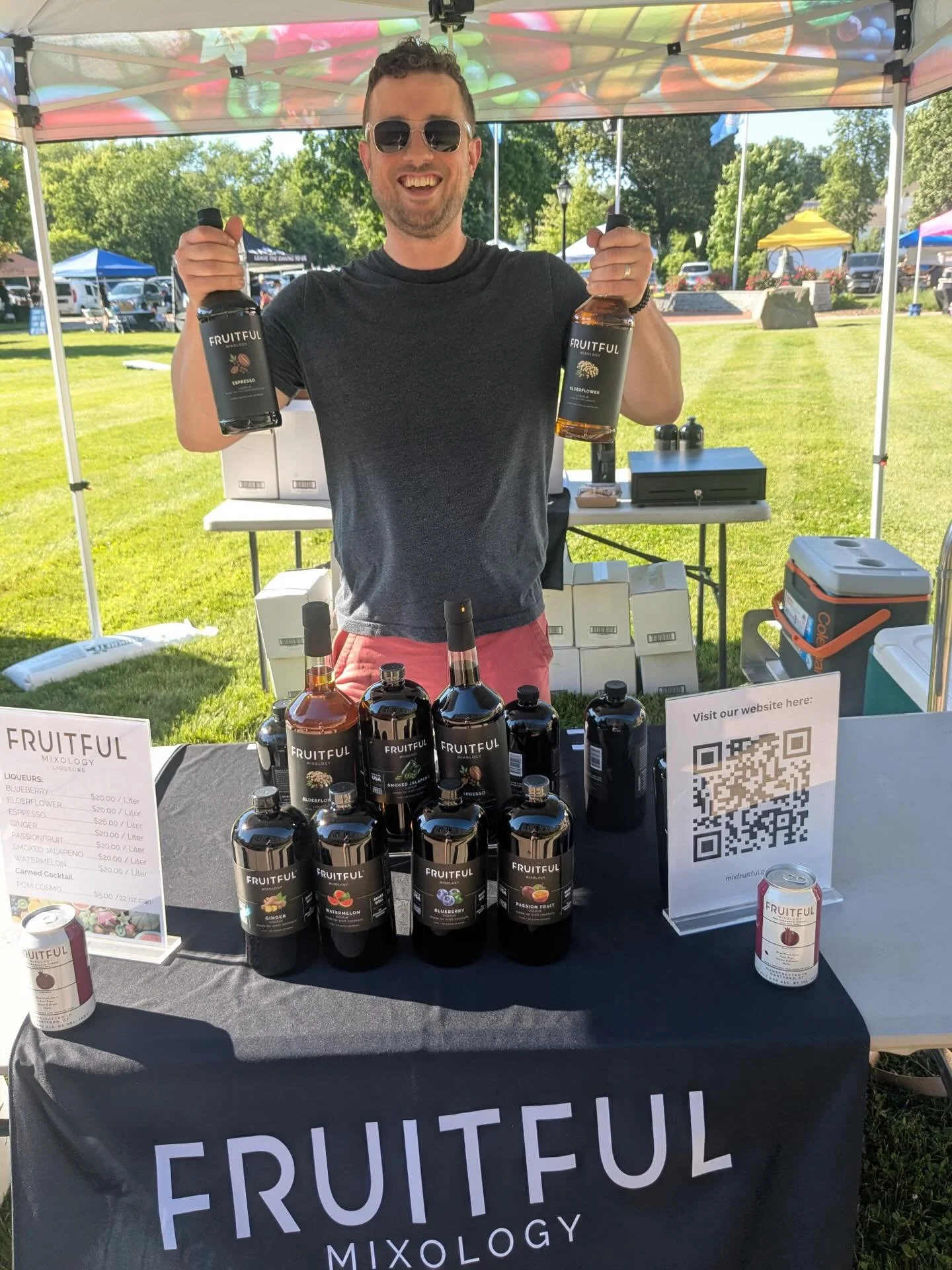 Thrilled to be joining the lineup at @glastonburyfarmersmarket this summer! Swing through, say hi, grab a cocktail &amp; check out all the great vendors while you&rsquo;re at it! ☀️