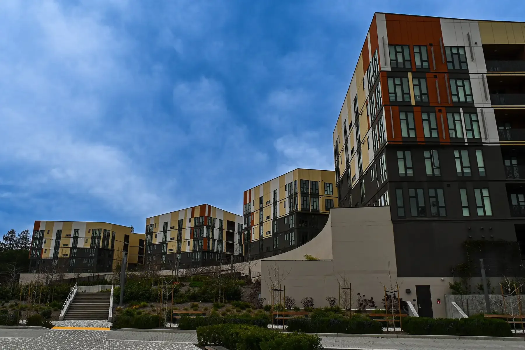 alternate wide shot of lakeside building