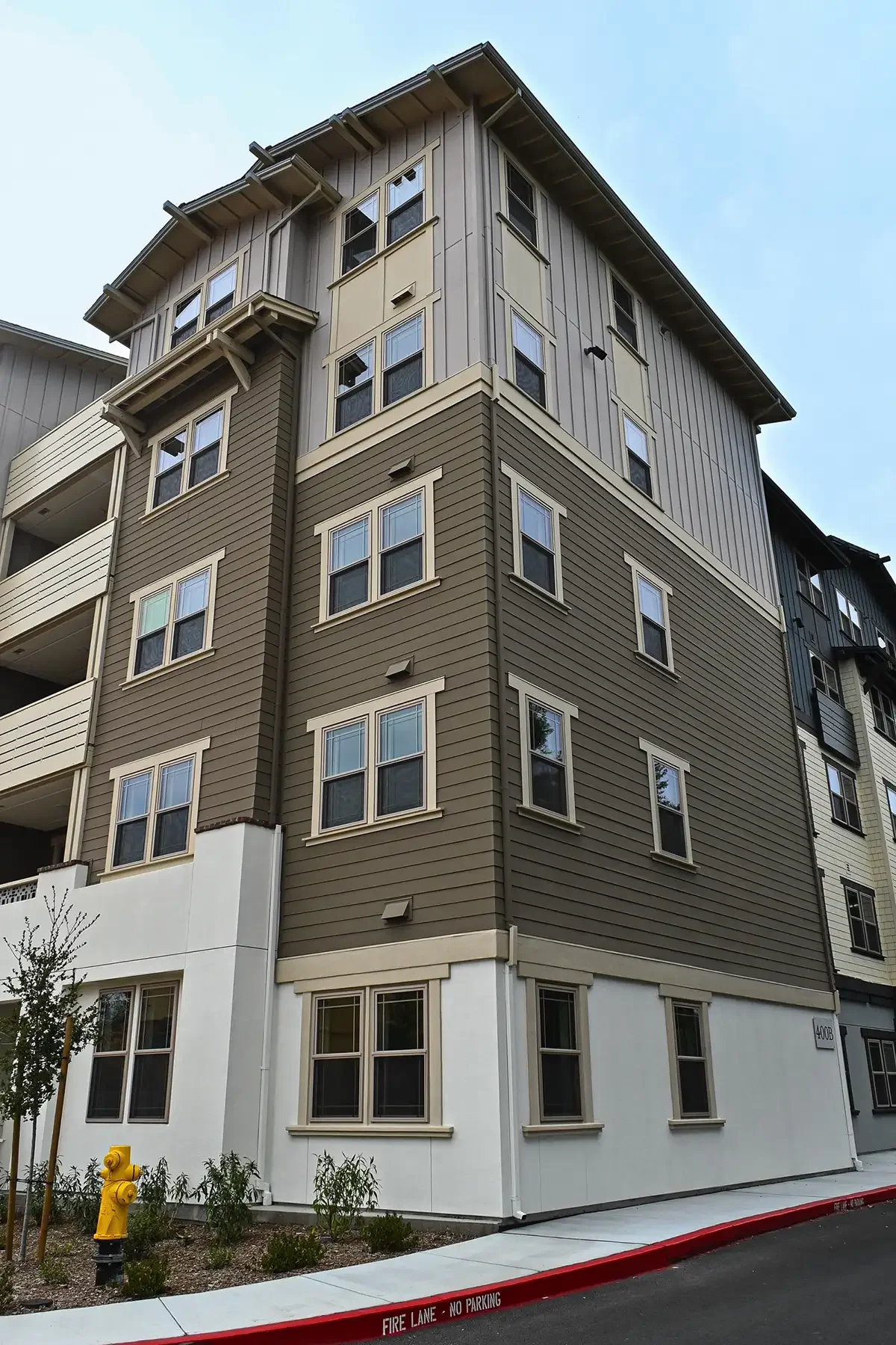 closer view of middle plaza looking up from street