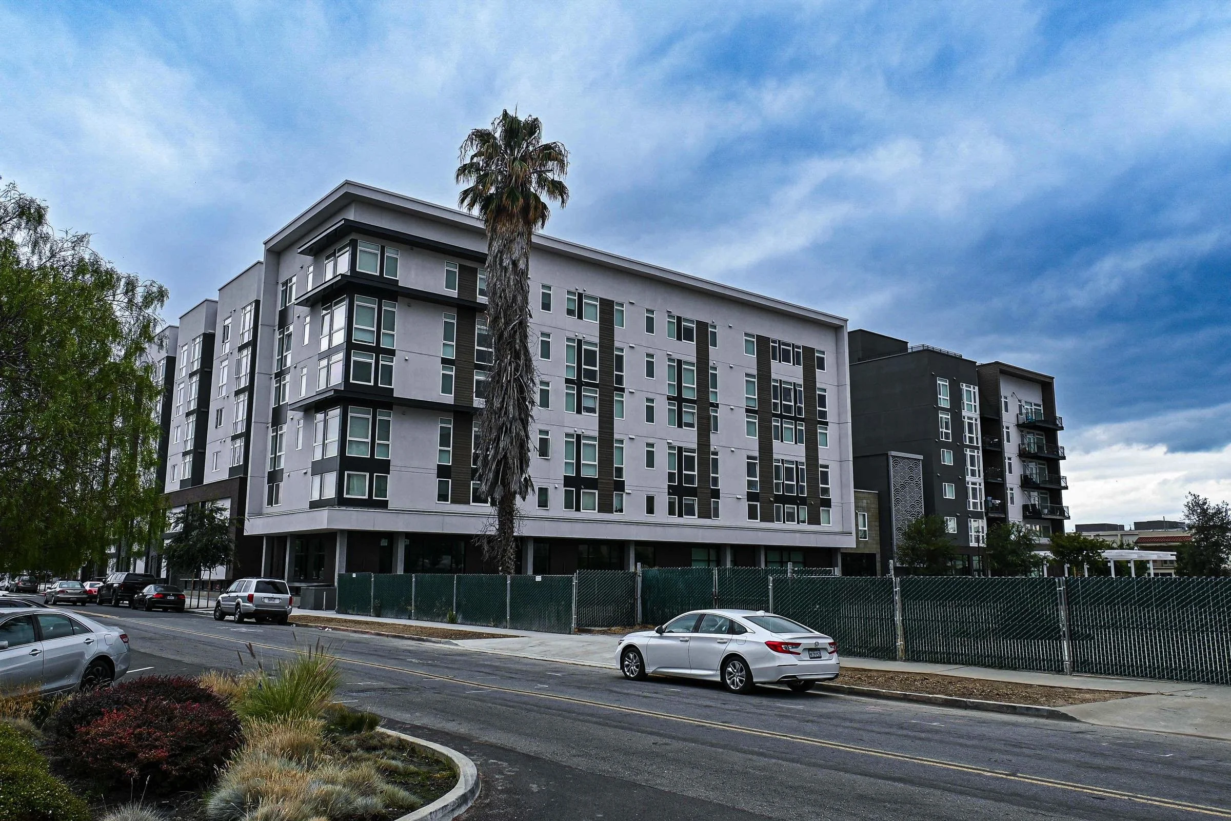 rear side of sixth and jackson from across street