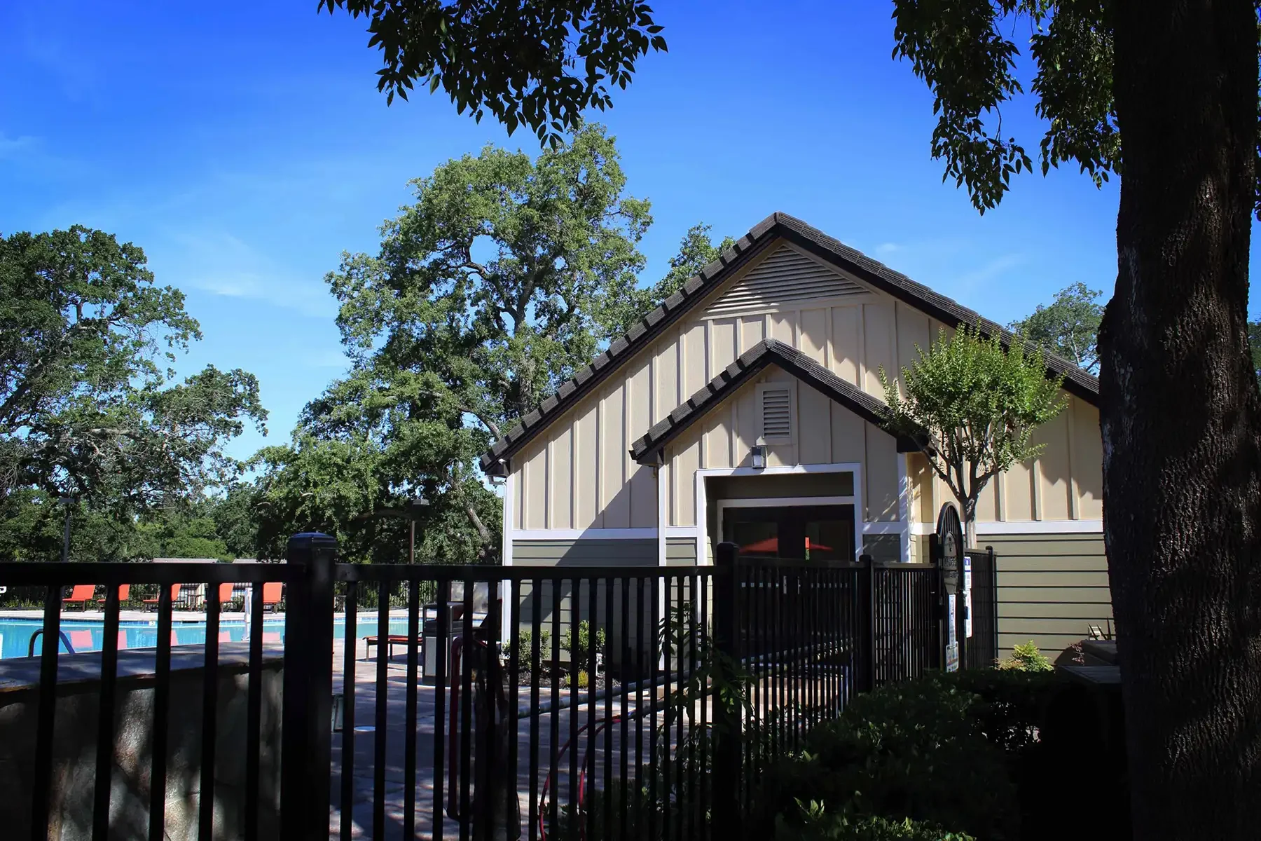 overlook apartments pool house