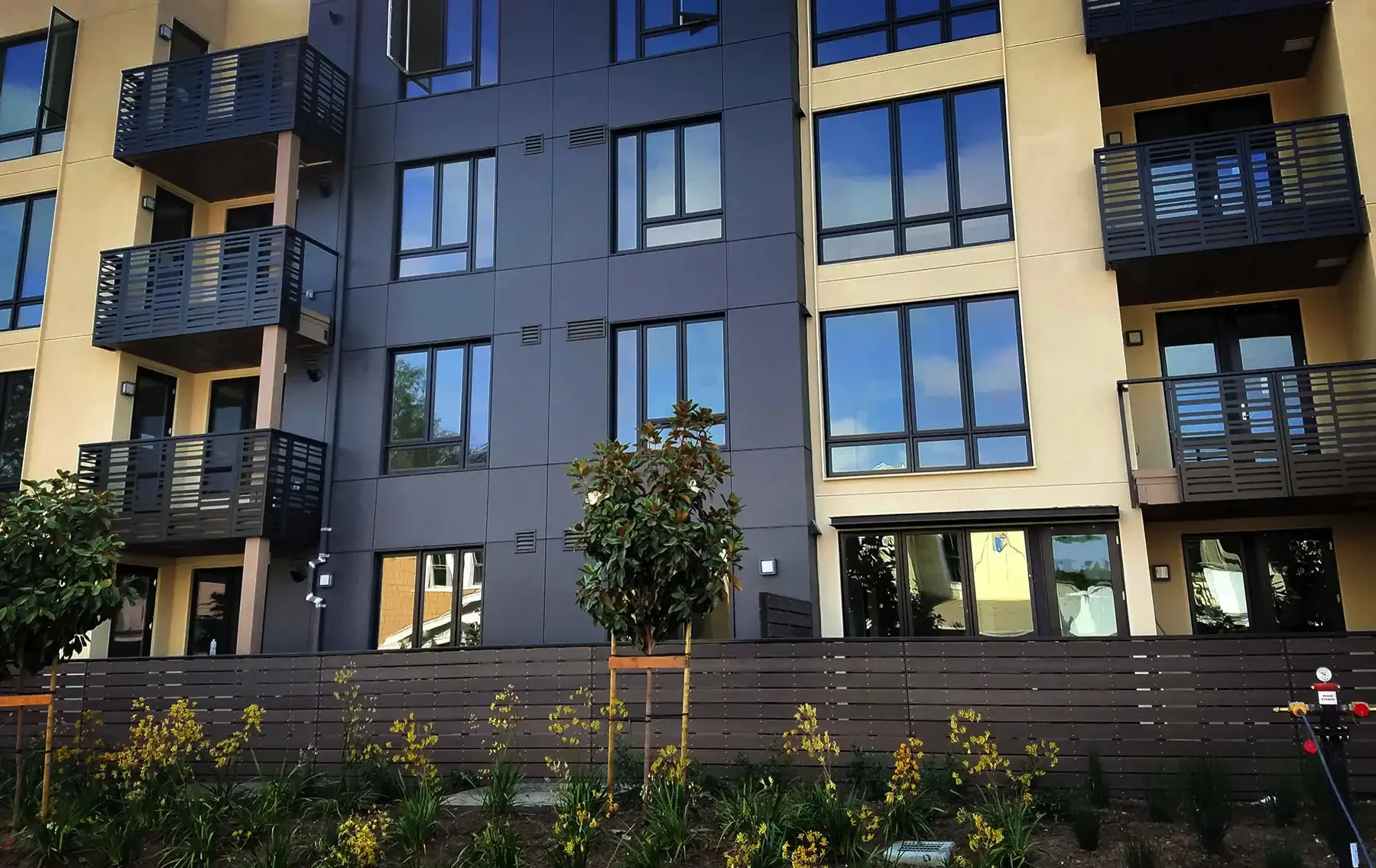 alternate detail view of university terrace building