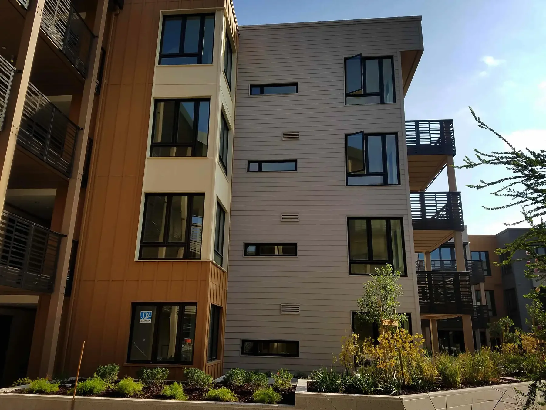 detail view of university terrace building