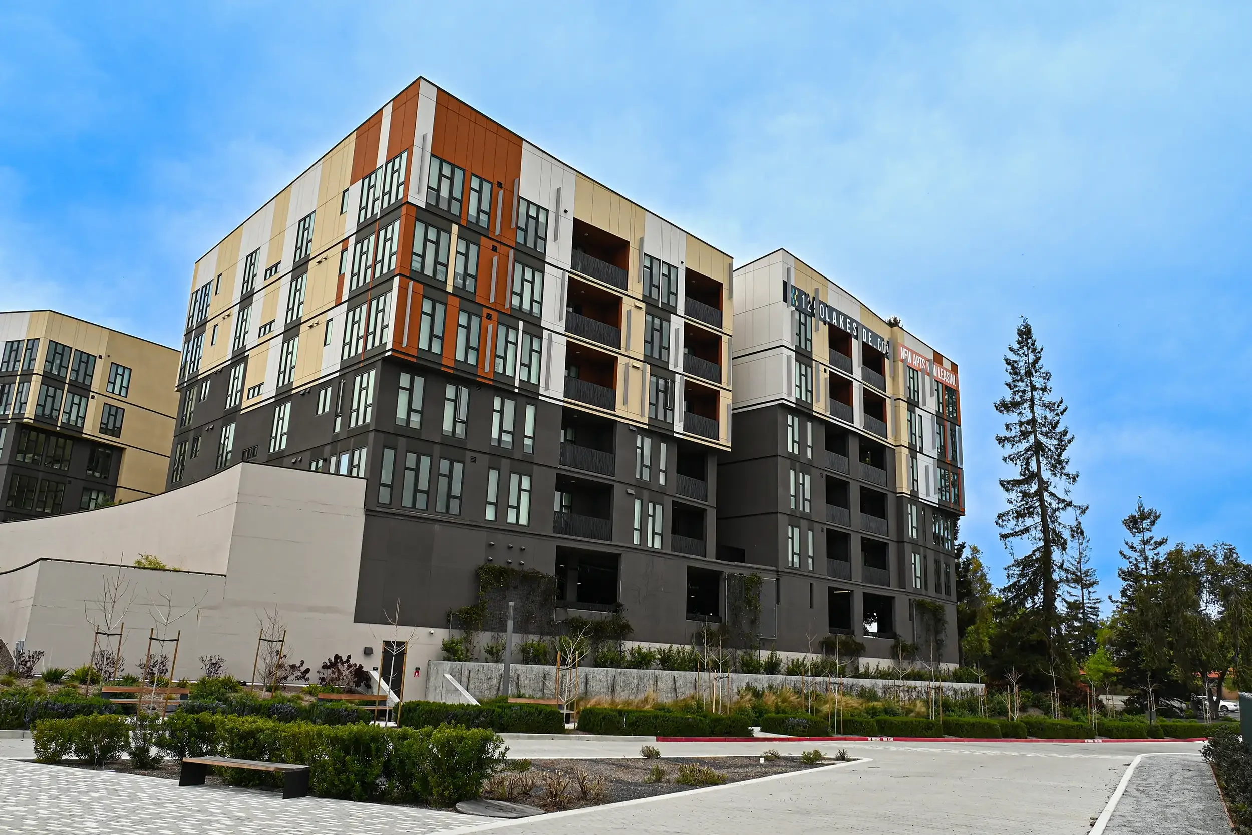 lakeside building from sidewalk at angle