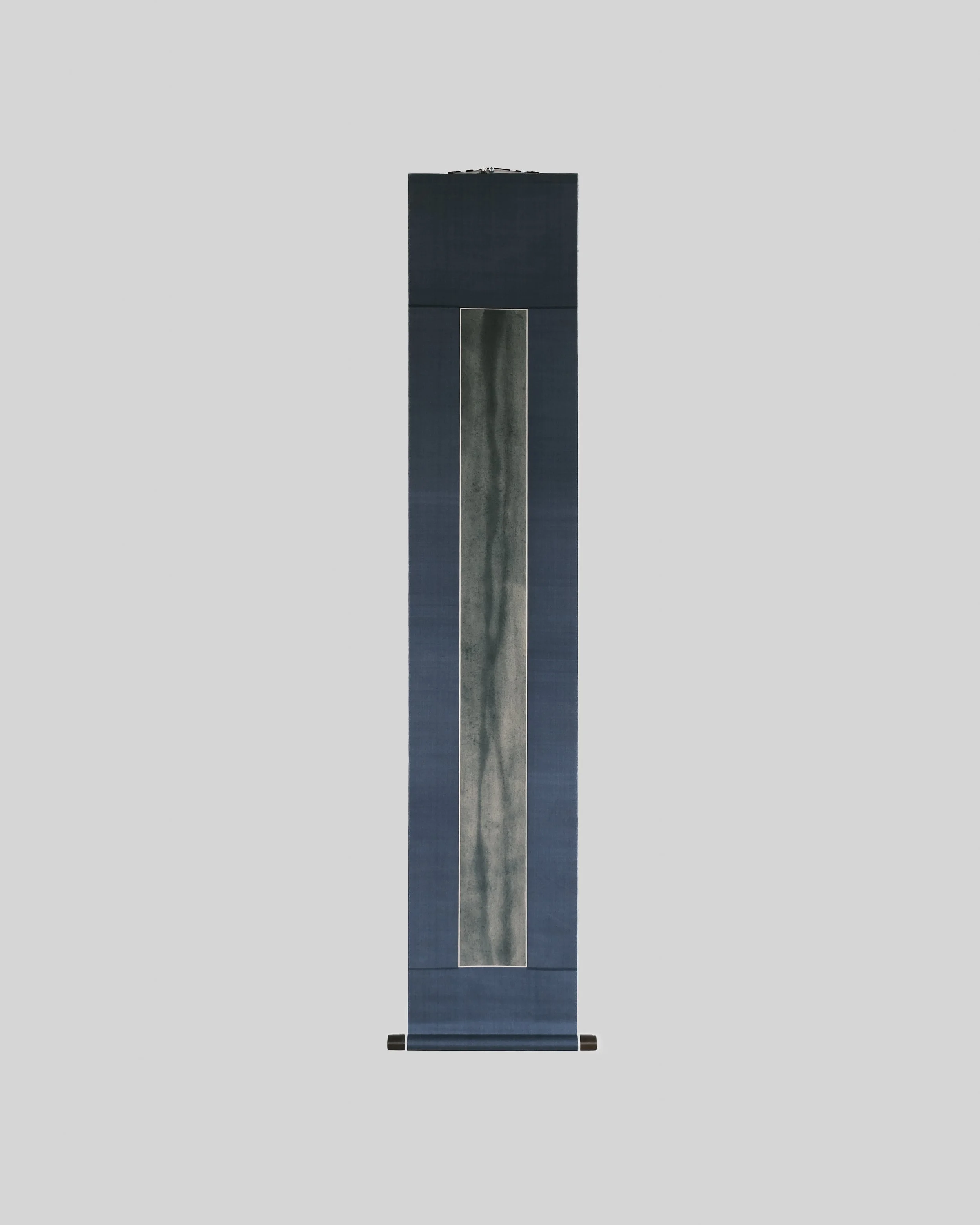 Trace in Grey Blue