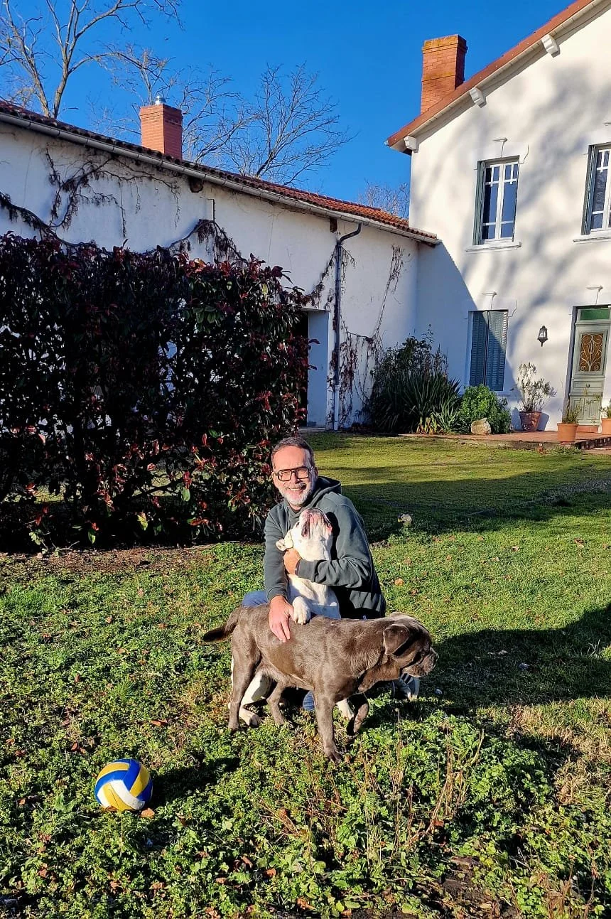 Didier, l'hôte avec Hector et Perle