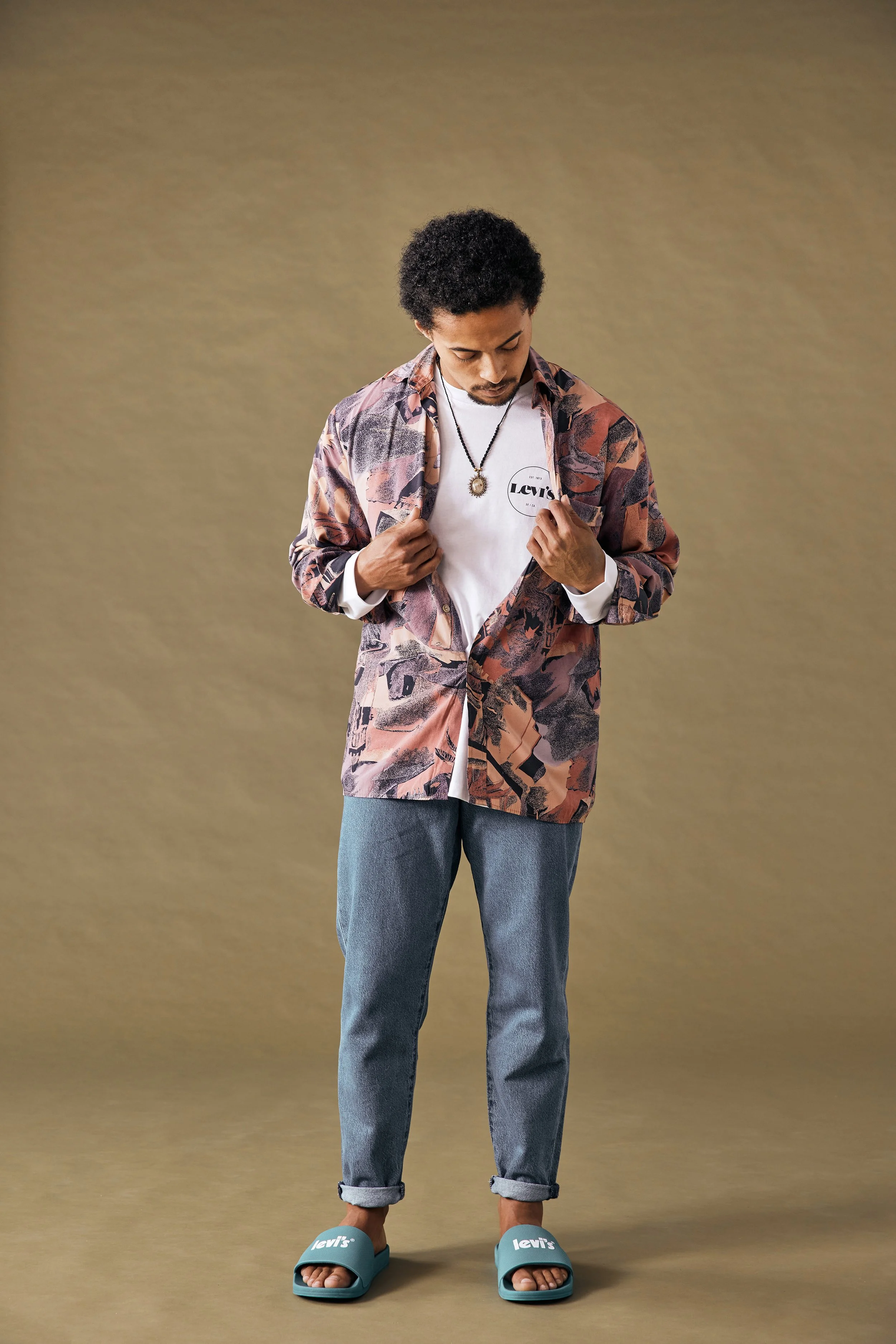 LEVIS_BLOOM_ANDREW_WHITTON_0155 WEB.jpg