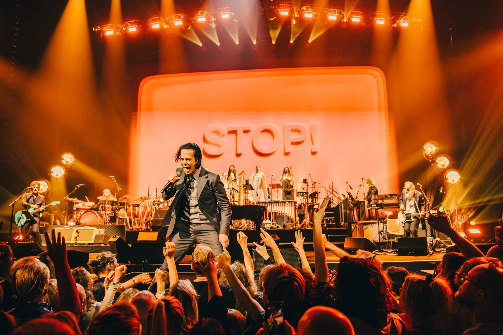 Nick Cave & The Bad Seeds - Wild God Tour