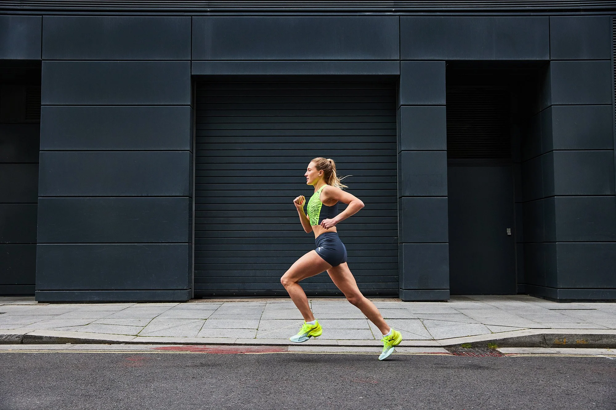 SS22_EliteRaceDayKit_Rose-Harvey_2518_RGB WEB.jpg