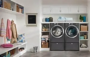 laundry room 2.jpg