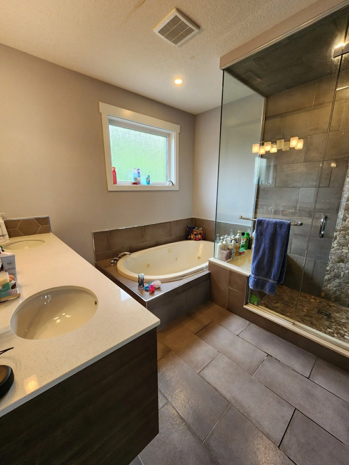 IMG_20221122_180244 - Copy (2).jpg