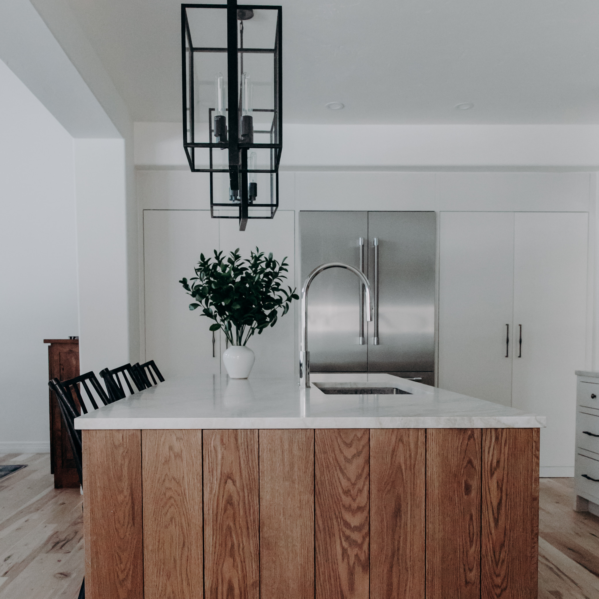 Charleston interior designer for custom kitchen project. 