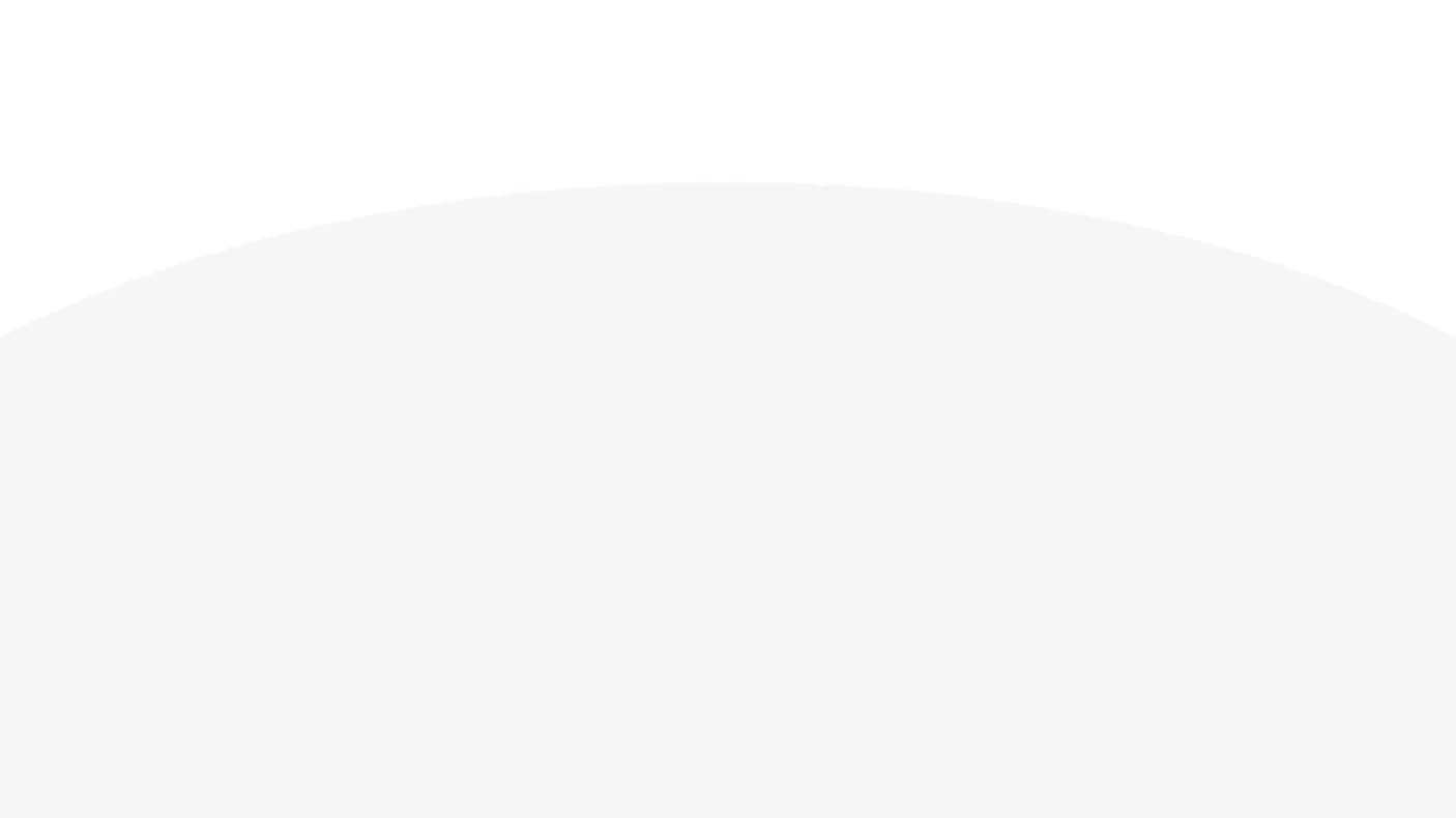 A gray, starting or ending large curved segment with a smooth gradient on a white background.