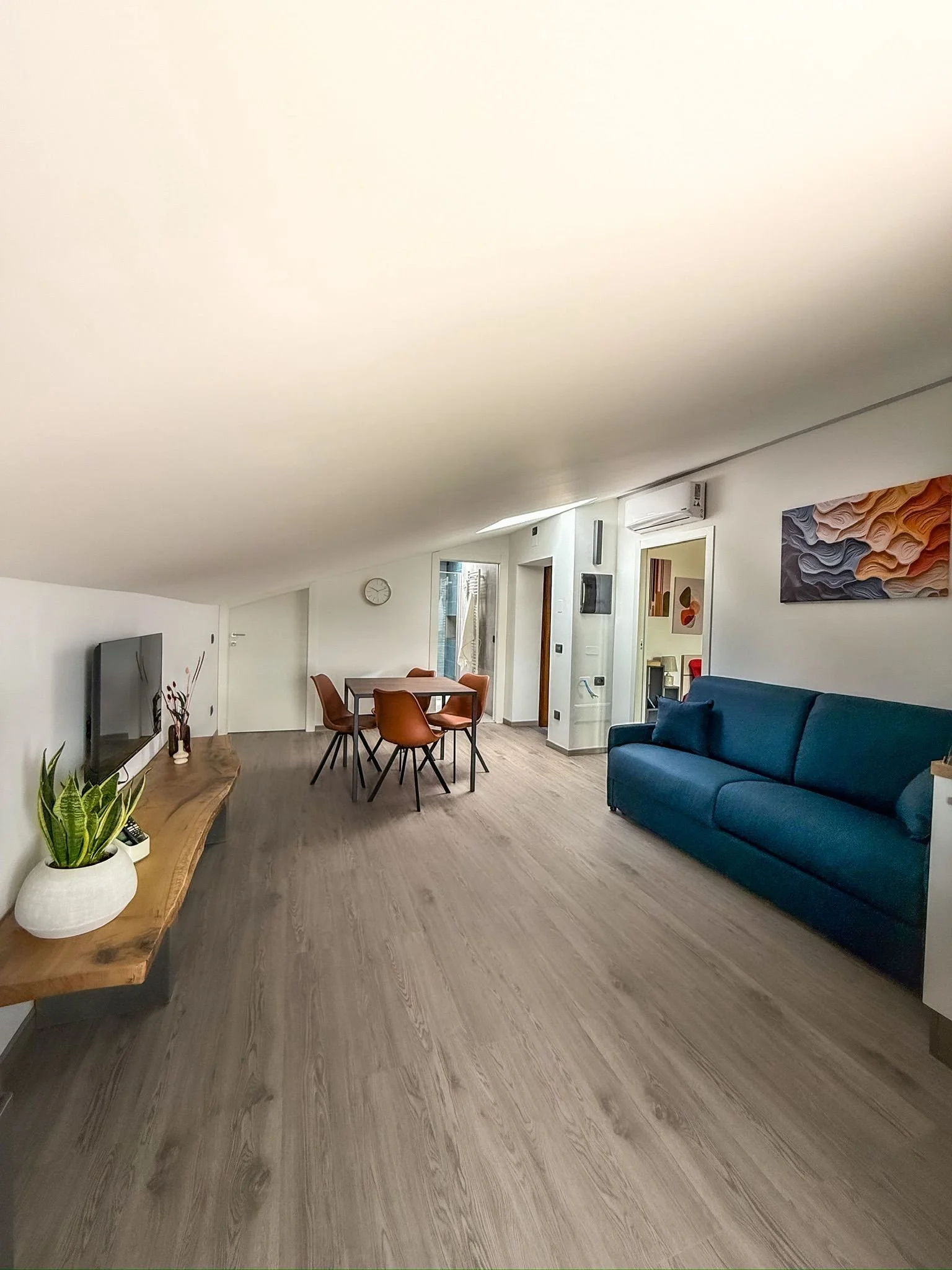 WhatsApp Image 2026-03-19 at 17.34.10 (2).jpeg