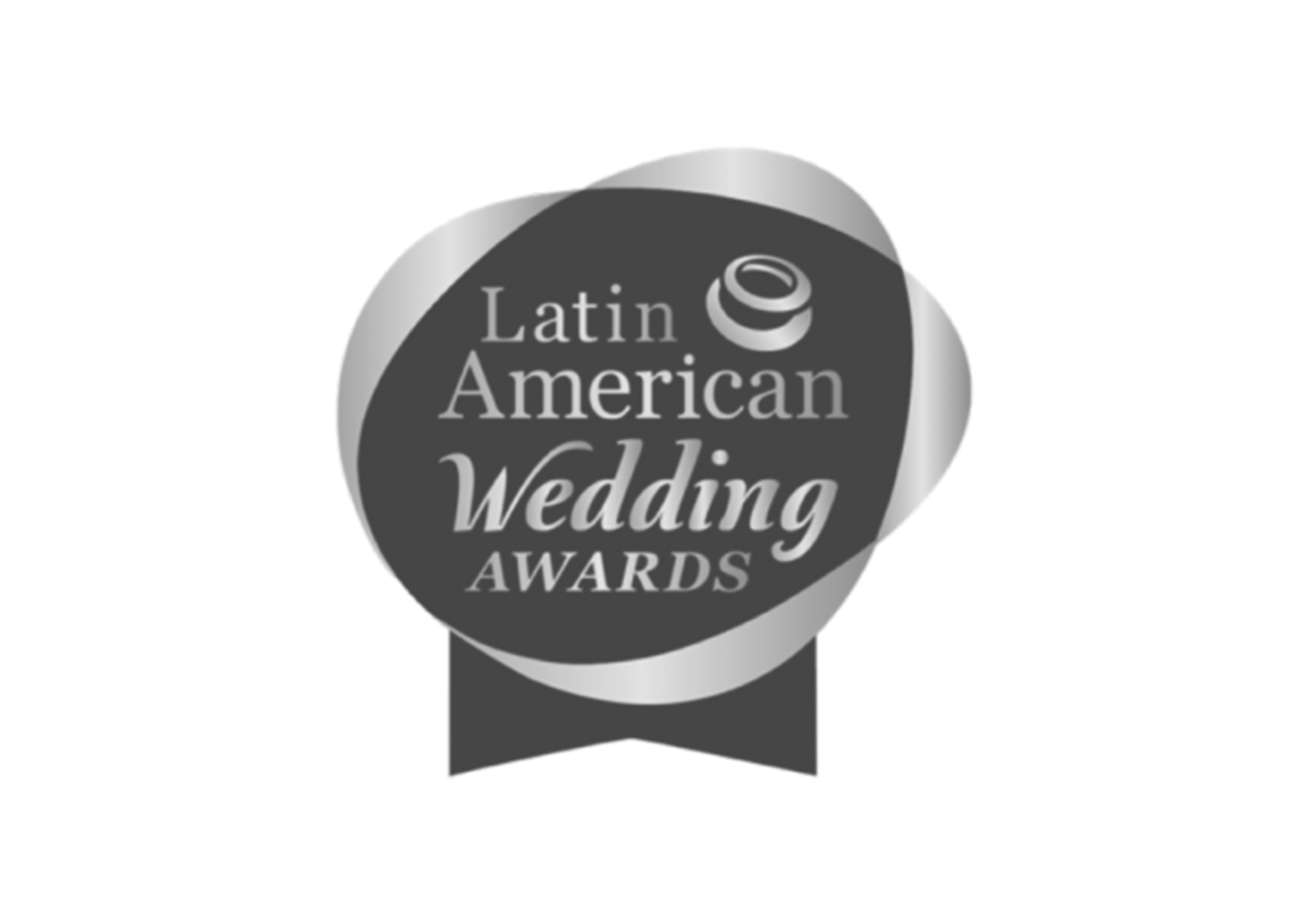 Medalla de reconocimiento del Latin American Wedding Awards en tonos grises y plateados