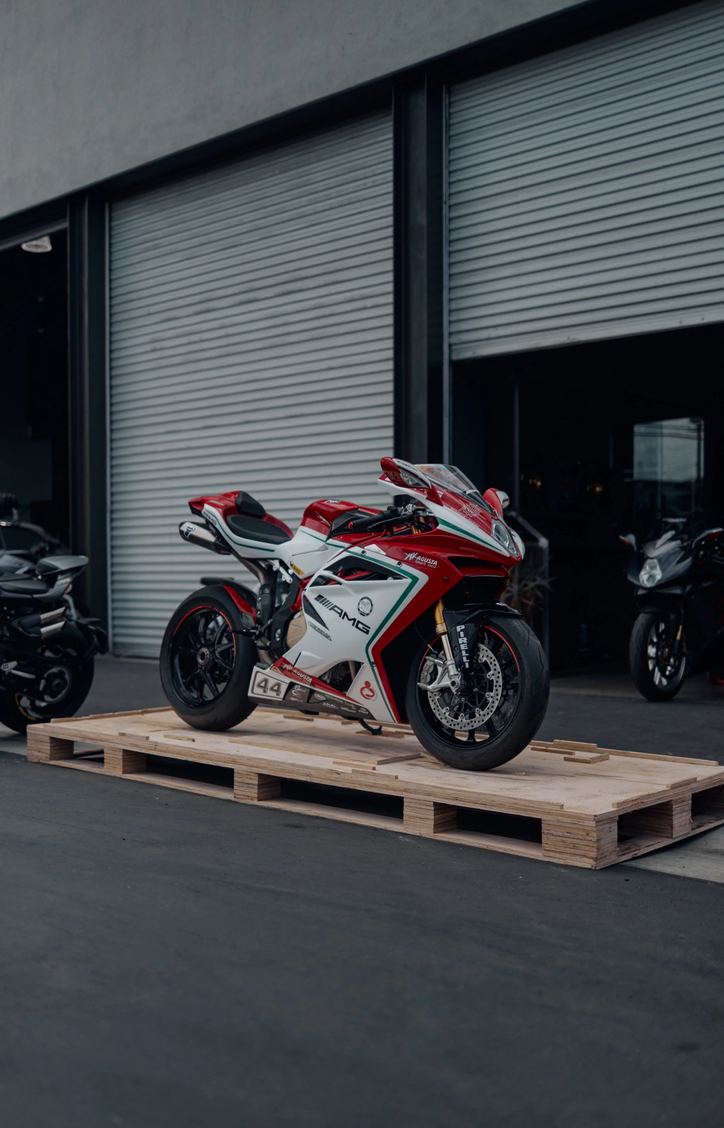2022_RSD_MVAGUSTA_ItaliansDoItBetter_ AZ3I6254.jpg