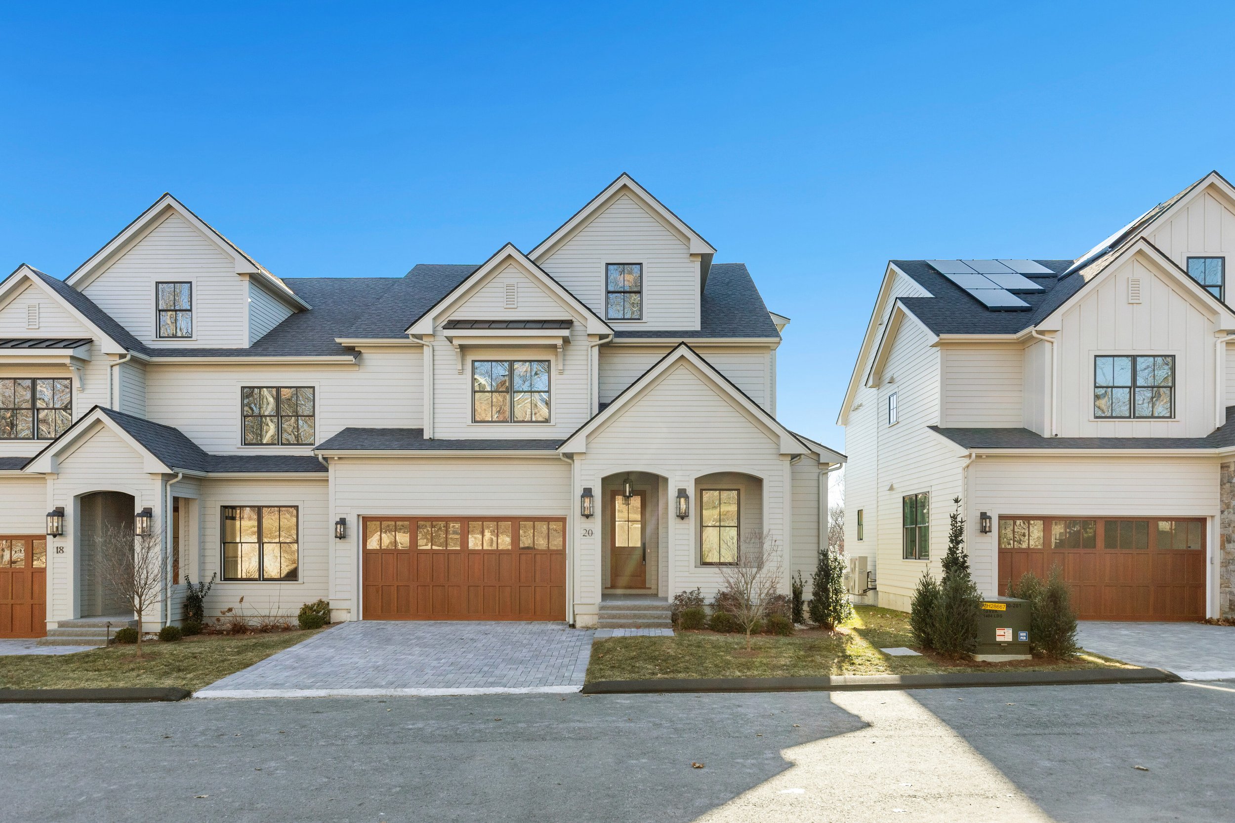 20 Common Court, Lexington MA exterior aerial at Fairland Commons