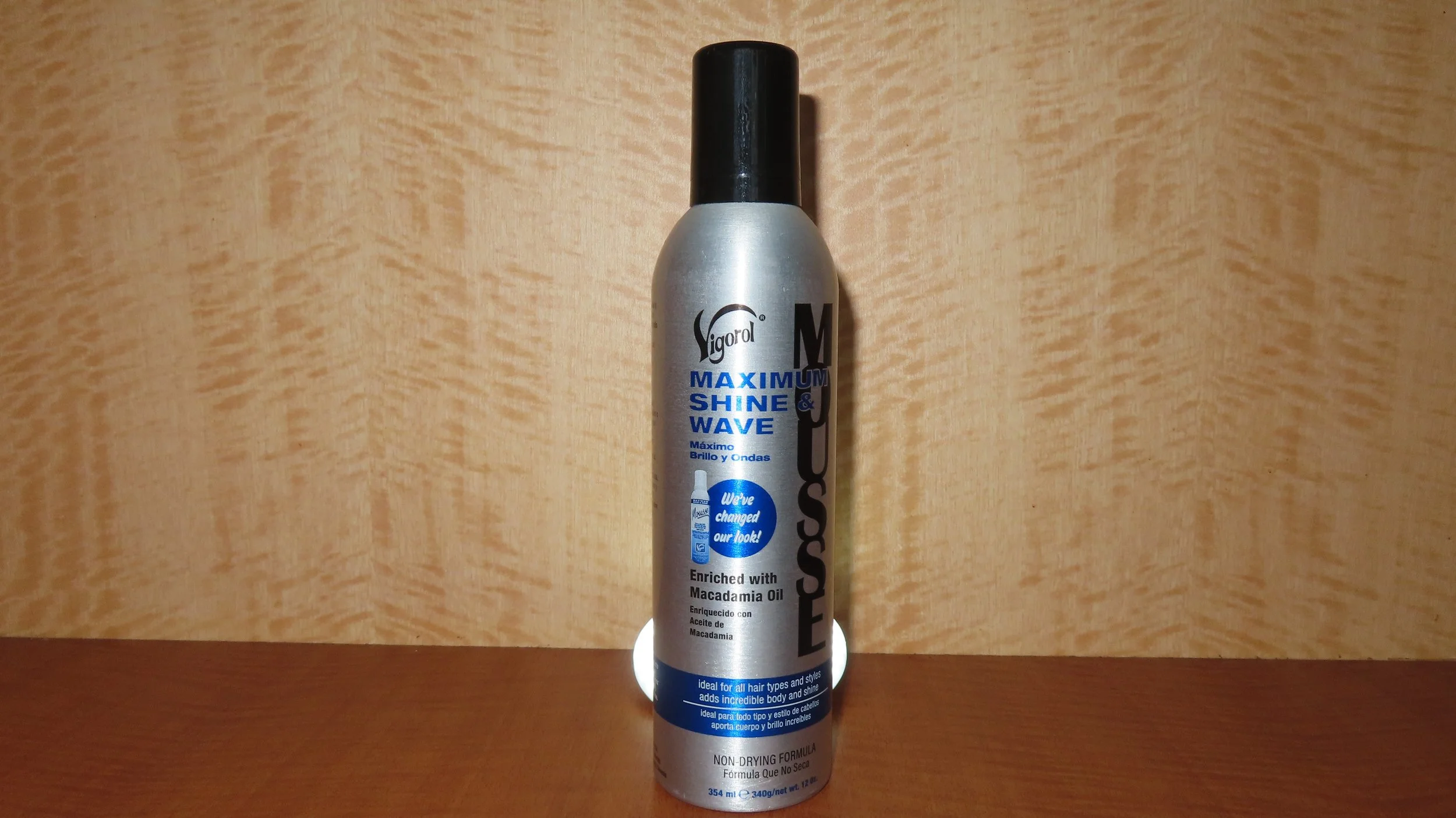 Vigorol Maximum Shine & Wave Mousse