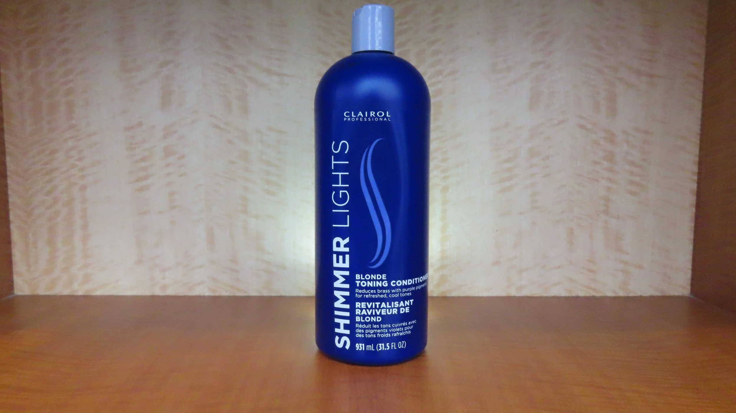 'Clairol' Professional Shimmer Lights Blonde Toning Conditioner