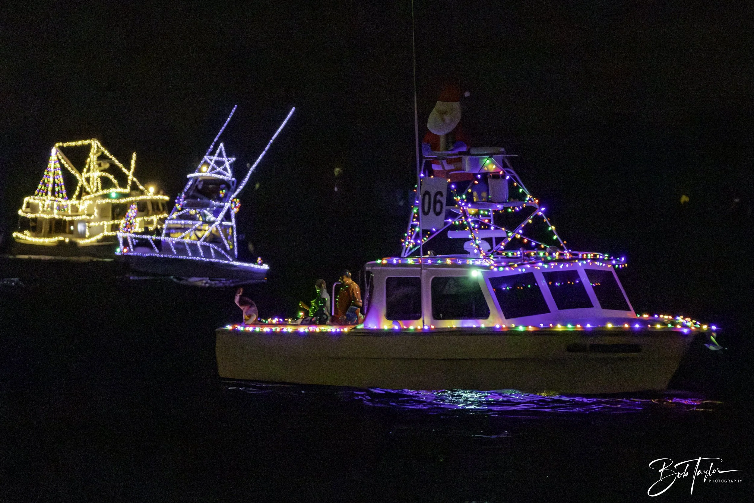 Boat Parade  20mb max -6.jpg