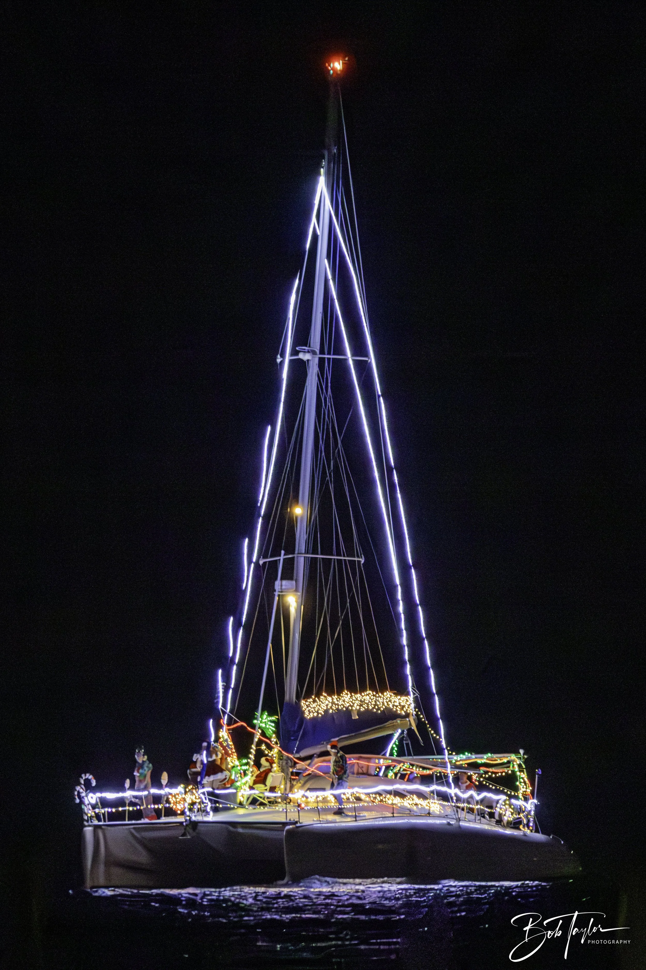 Boat Parade  20mb max -1.jpg