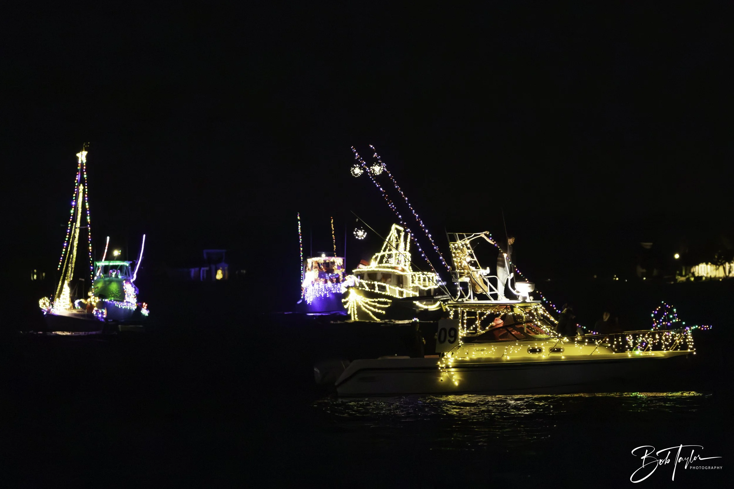 Boat Parade  20mb max -13.jpg