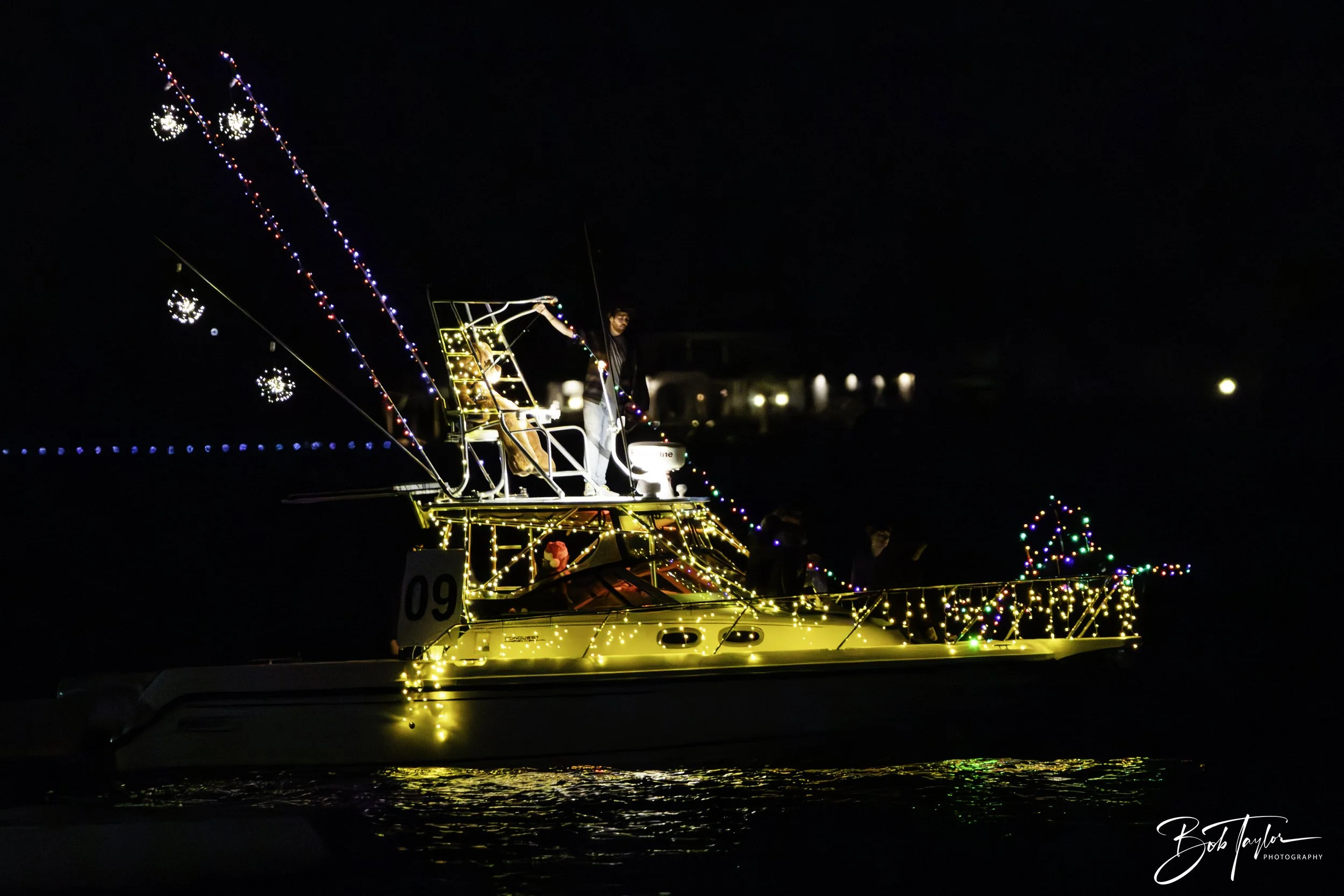 Boat Parade  20mb max -12.jpg