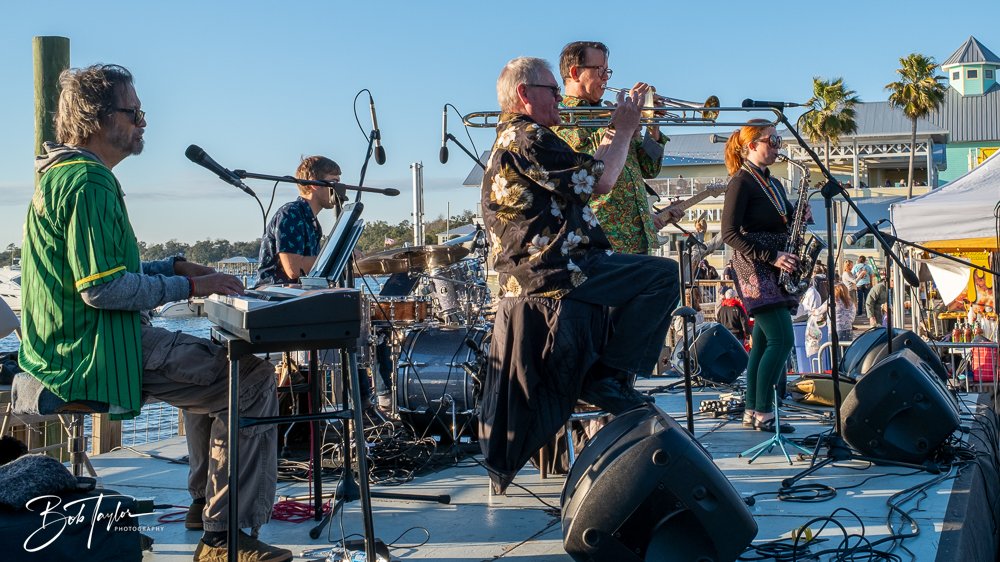 20250222-Mardi Gras Dive -13.jpg