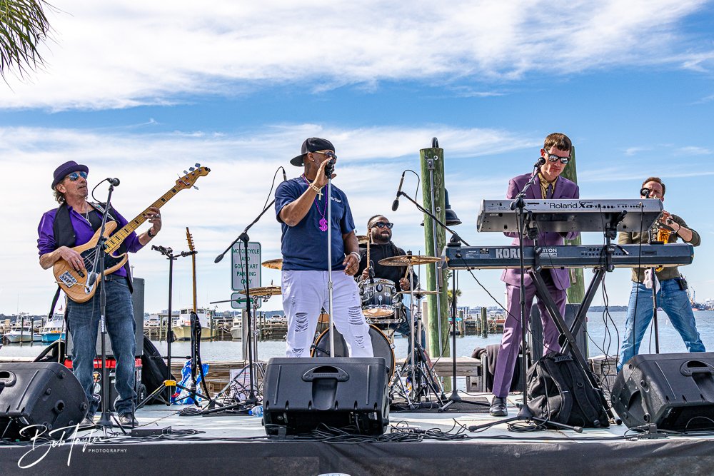 20250222-Mardi Gras Dive -2.jpg