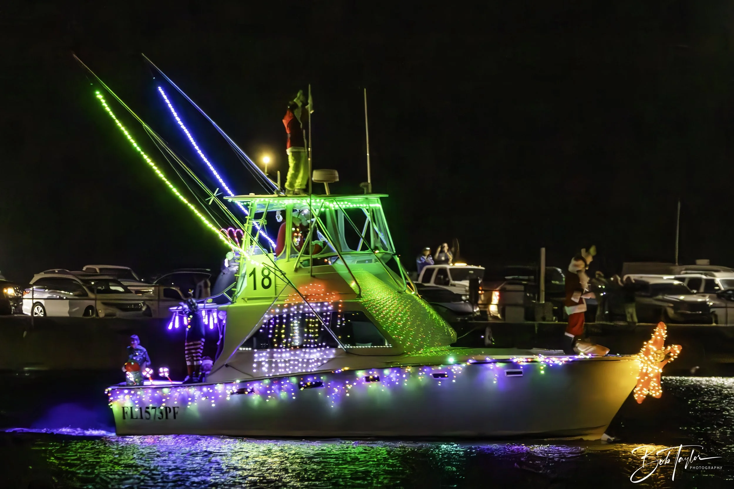 2023 christmas boat parade