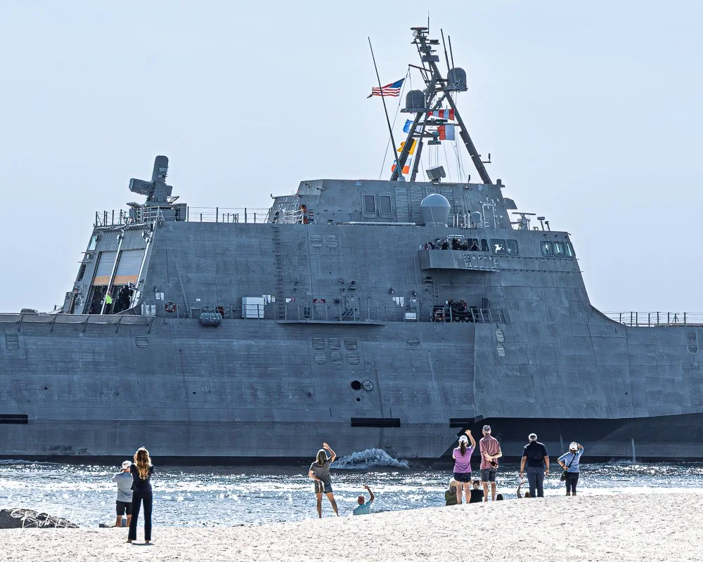 20251117-USS Pierre Departure -20.jpg