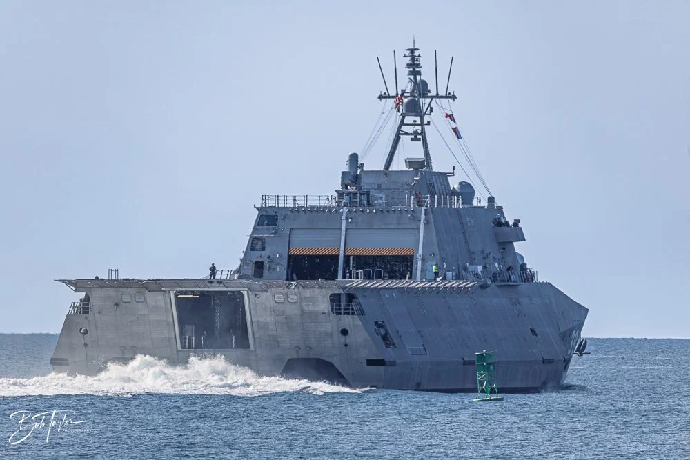 20251117-USS Pierre Departure -24.jpg