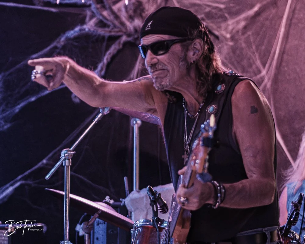 20251022-Revolution -40.jpg