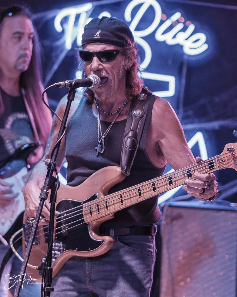 20251022-Revolution -23.jpg