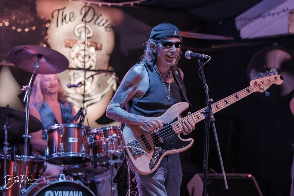 20251022-Revolution -30.jpg