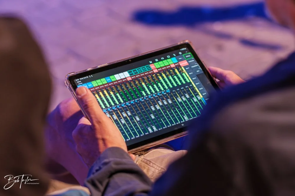 20251022-Revolution -56.jpg