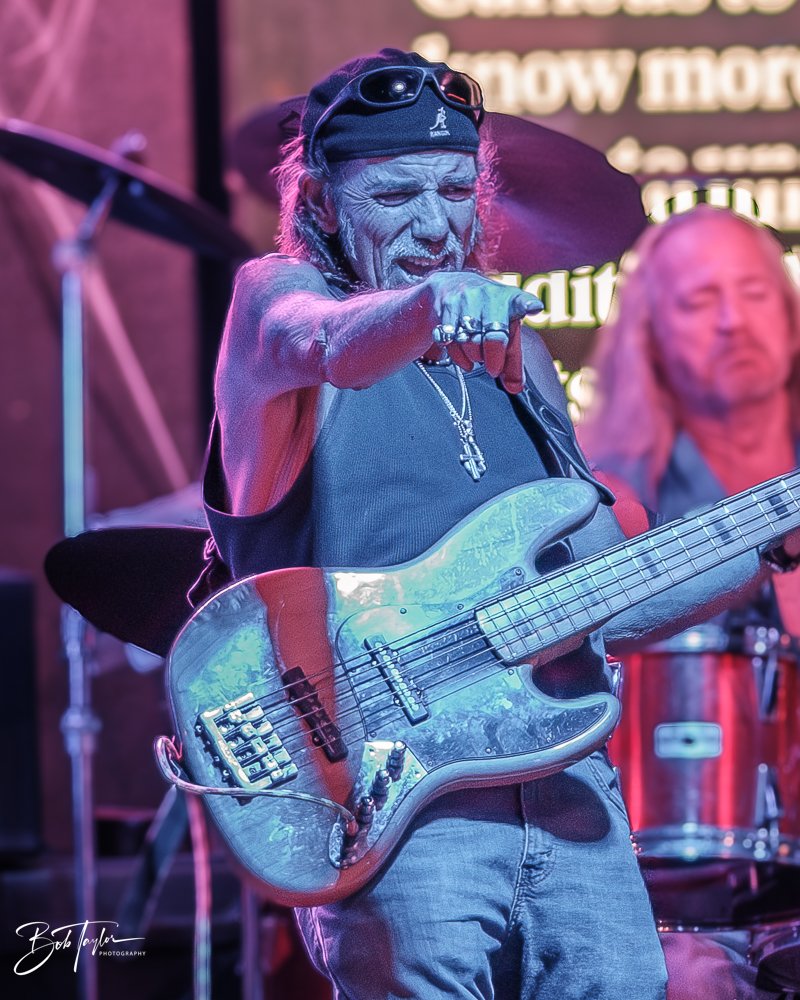 20251022-Revolution -48.jpg