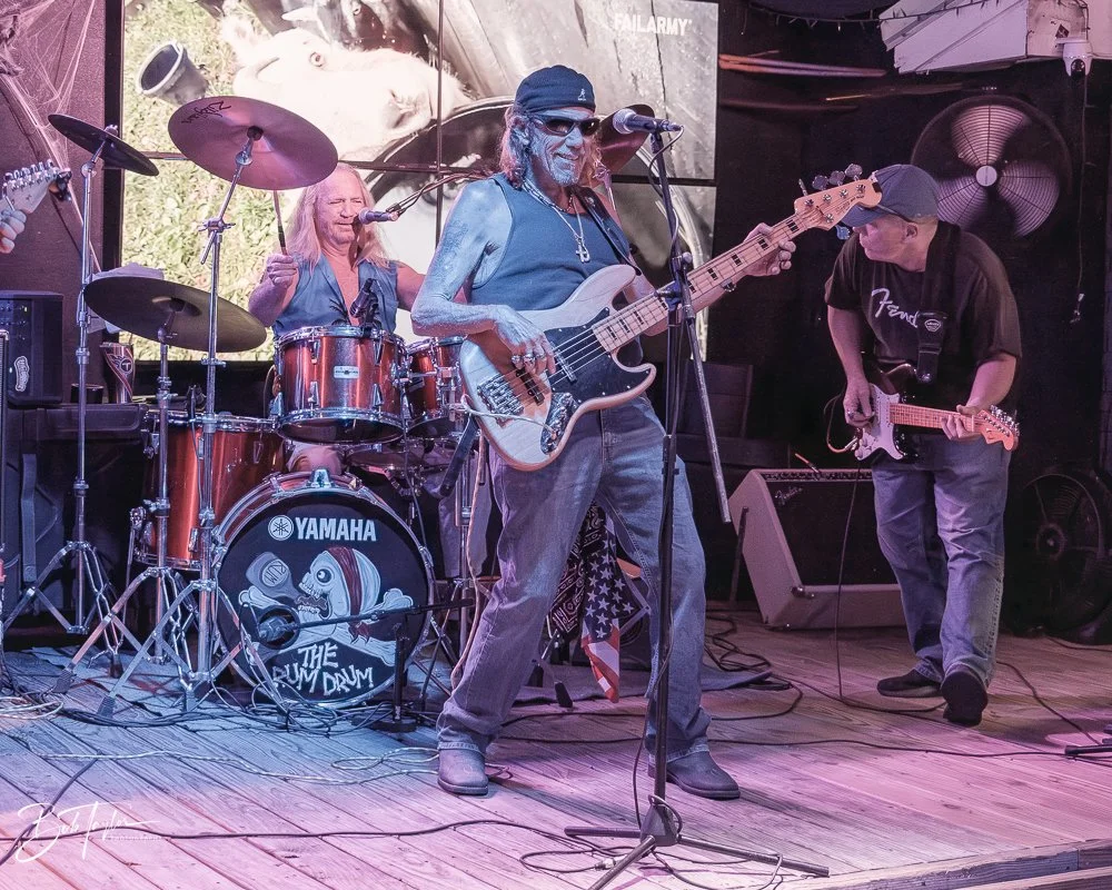 20251022-Revolution -19.jpg