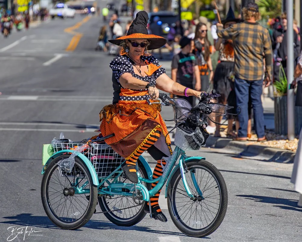 20251025-2025 Witches Ride -102.jpg