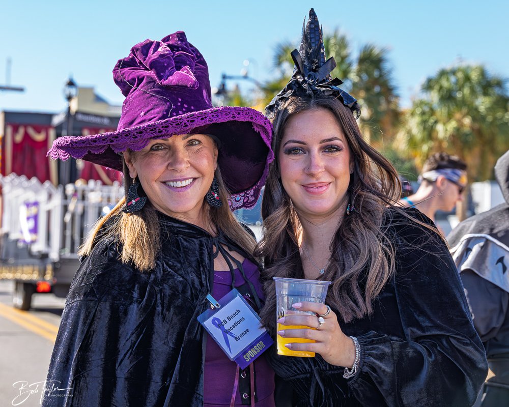 20251025-2025 Witches Ride -78.jpg