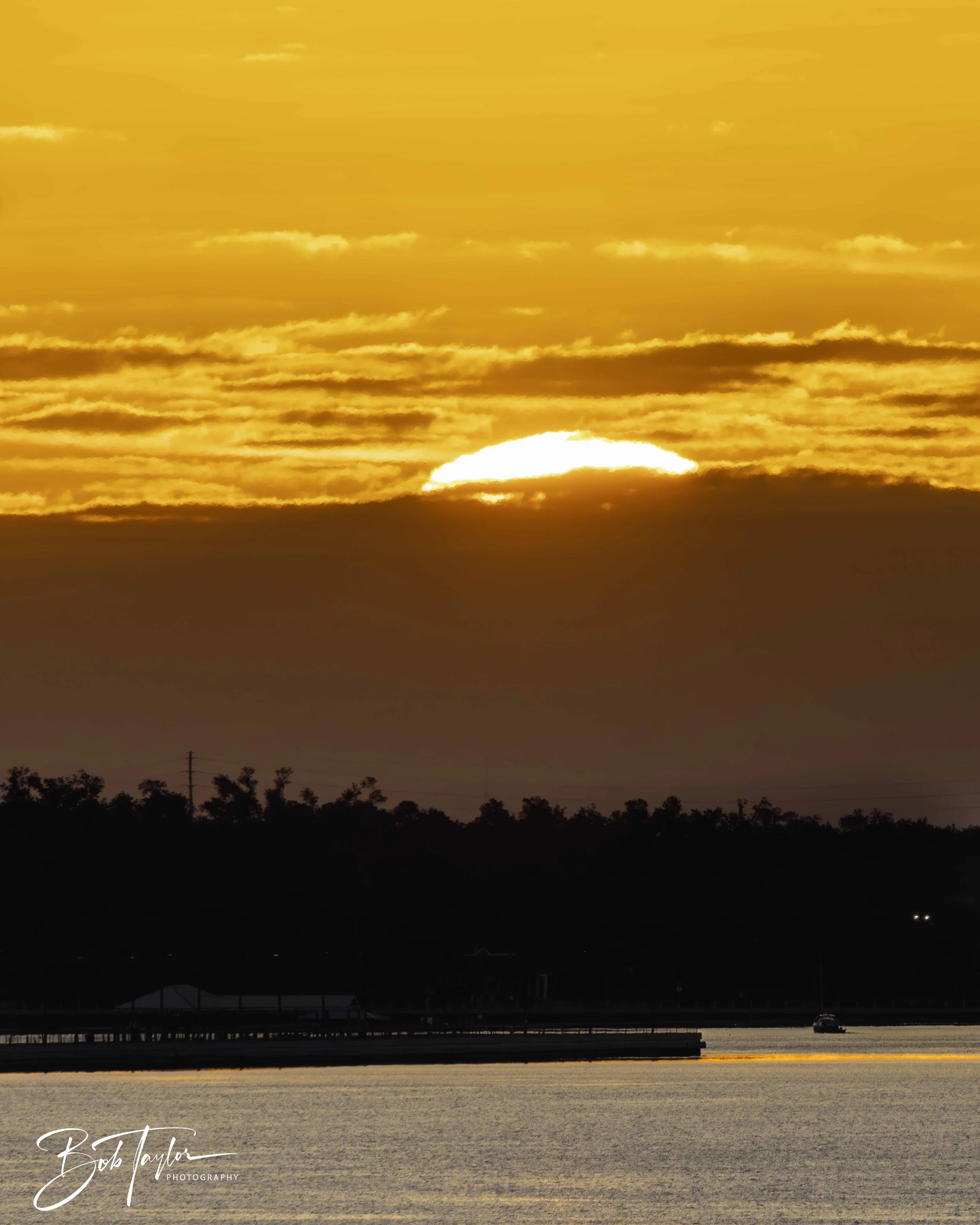 Sunrise 23-12-21 4x5 Web-.jpg