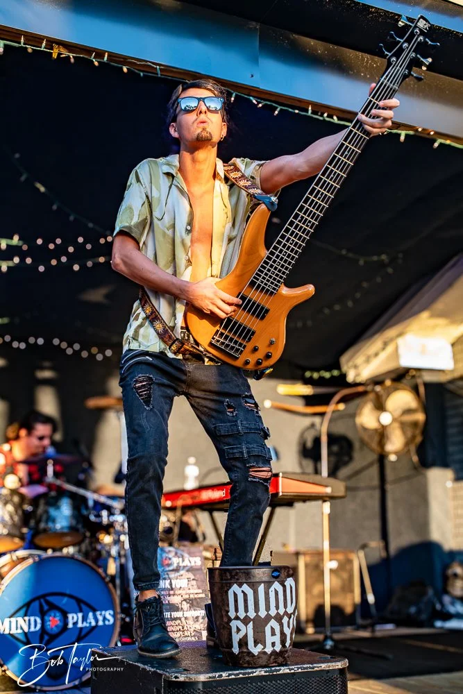 20250414-20250414-Mind Plays Flies -5.jpg