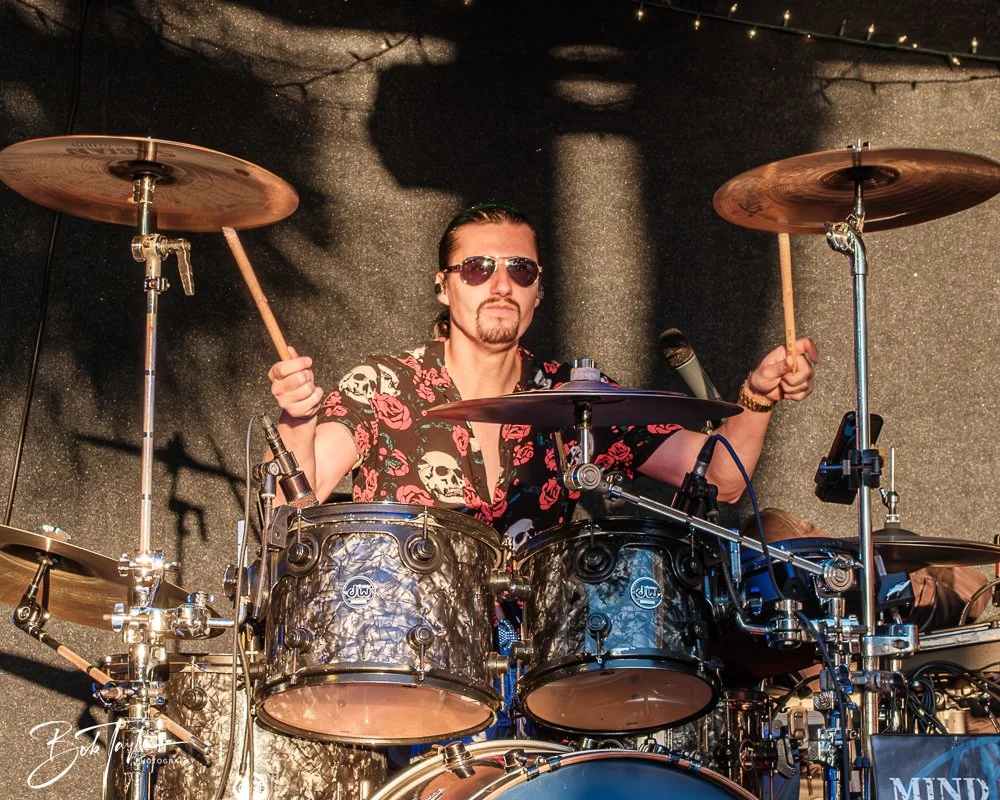 20250414-20250414-Mind Plays Flies -10.jpg